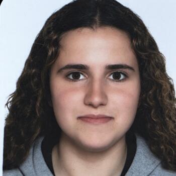 Niñera Burgos: Claudia
