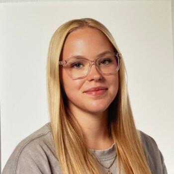 Babysitter in Middelburg: Anouk