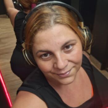 Emprego de babá em Uberlândia: emprego de babá Lais Cristina