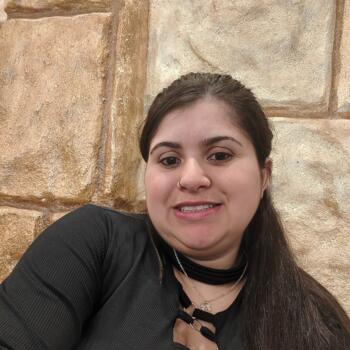Babysitter in Santo André: Dayane