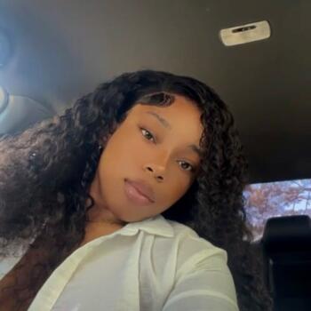 Babysitter Portmore: Nattalia