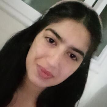 جليسة أطفال في أكادير: Amira