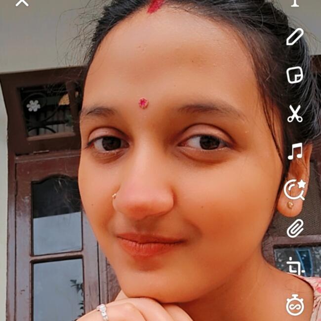 Babysitter in Yerevan: Simran