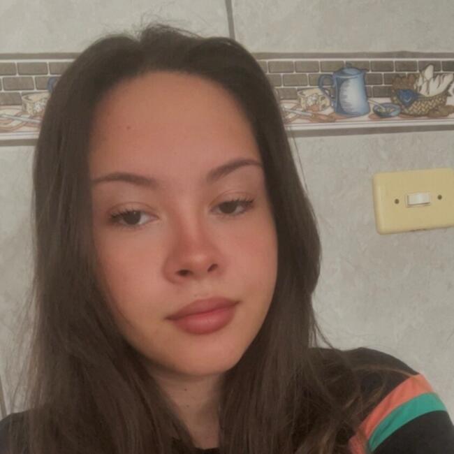 Babysitter in Americana: Yasmin 