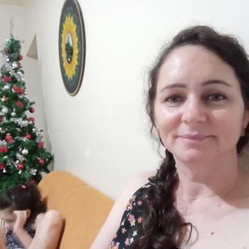 Emprego de babá em Santa Maria: emprego de babá Marliane