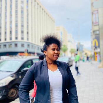 Babysitter in Khayelitsha: Gugulethu