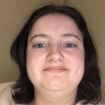 Nanny in Trafalgar: Bethany