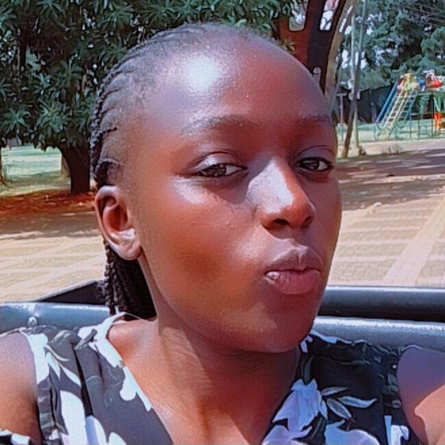 Babysitter in Nairobi: Tess