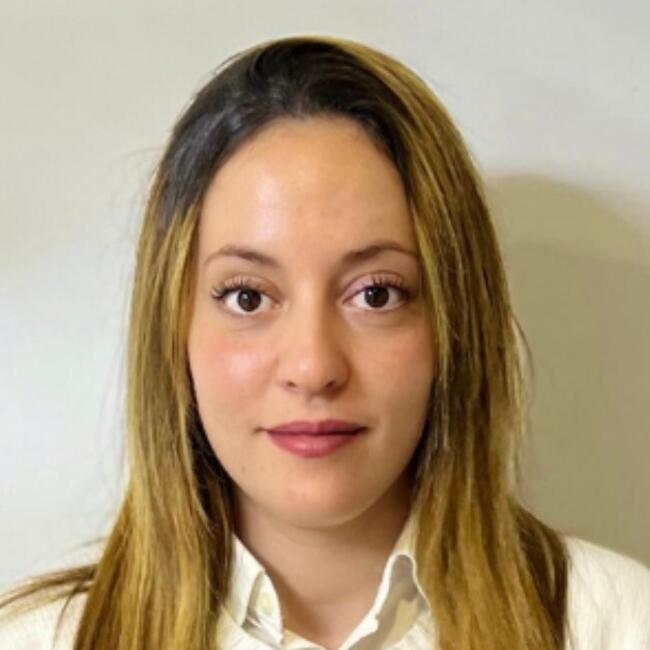 Babysitter in Sant Andreu de Llavaneres: Iman