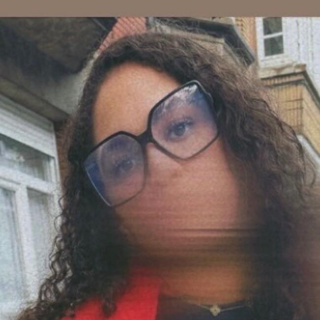 Babysitter in Brussels: Aya