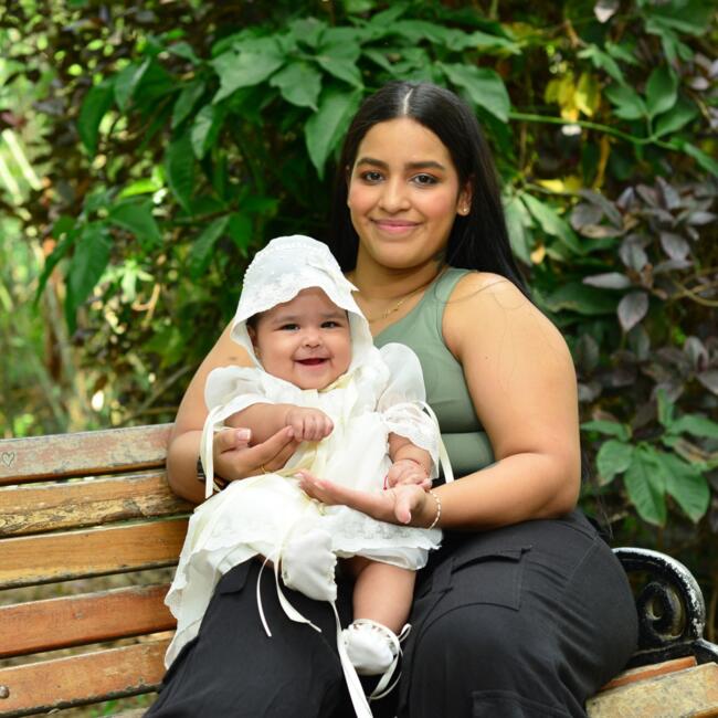 Δουλειά για babysitter στην περιοχή Cali: Valen