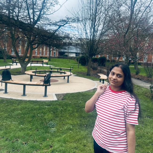 Babysitter in Hull: Imtiha