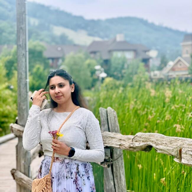 Baby-sitter in Fort McMurray: Kamaljeet