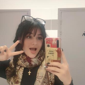 Babysitter in Lille: Lily