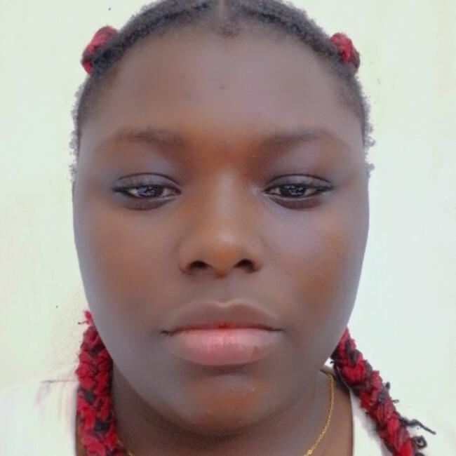 Nanny in Ţabānūhā: Aishat