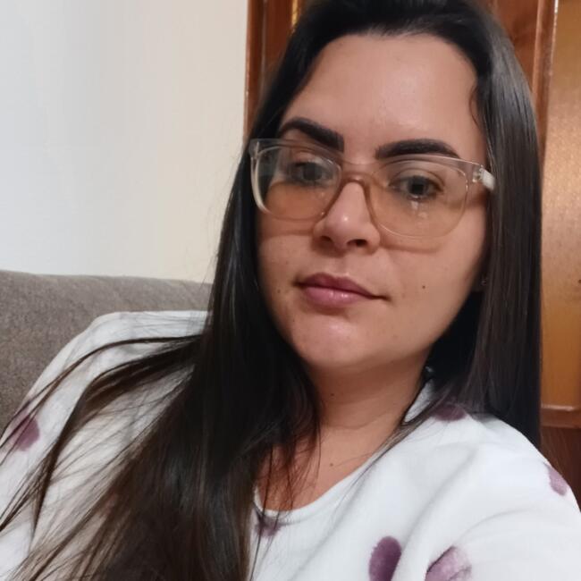 Babysitter in Aielo de Malferit: María L