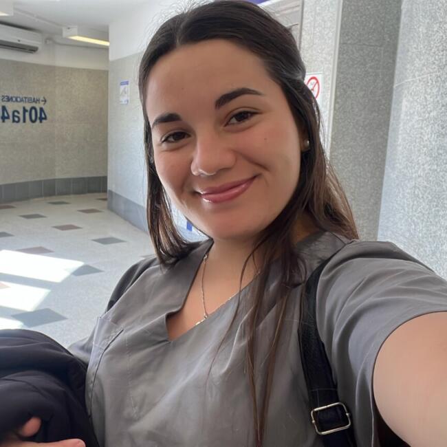 Babysitter in Mar del Plata: Isabella