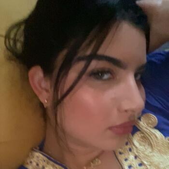 Babysitter Cannes: Roselen