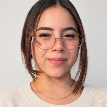 Babysitter in Medellín: Valentina