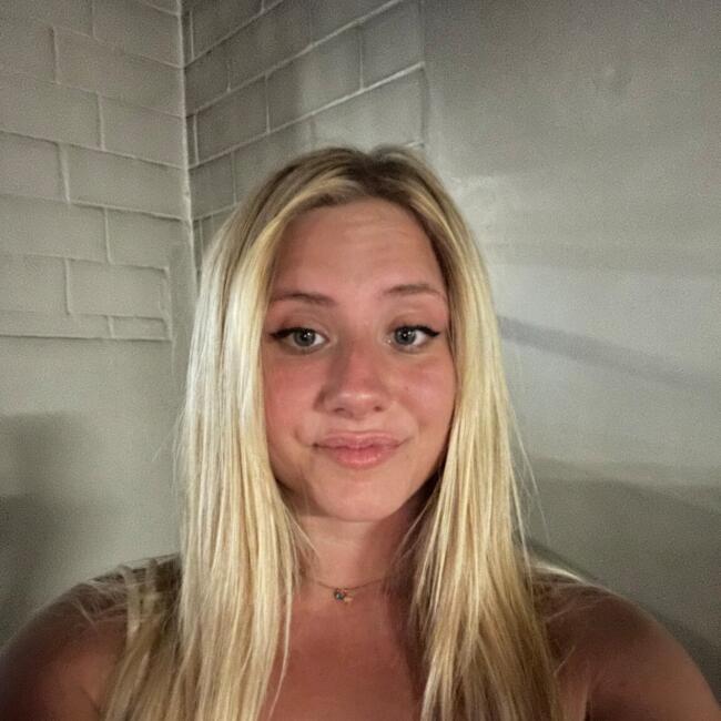 Babysitter in Ablis: Yohna