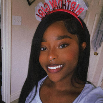 Baby-sitter in Miami: Tiara