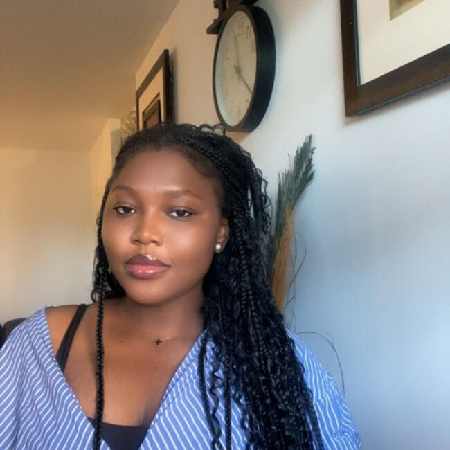 Babysitter in Ottawa: Kadi