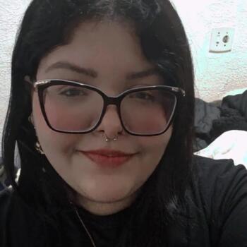 Babysitter in Campinas: Bruna