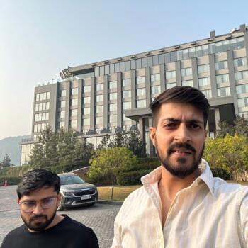 माता-पिता गुरुग्राम: Ramit