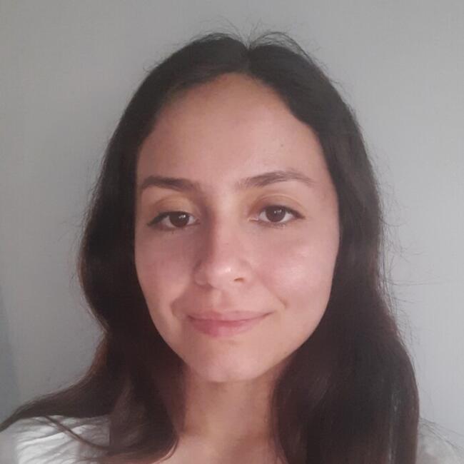 Babysitter in Montevideo: Denisse