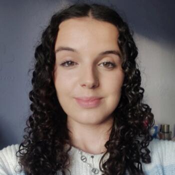 Babysitter in Clermont-Ferrand: Louna