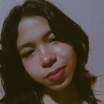 Niñera en David: Elizabeth B.R