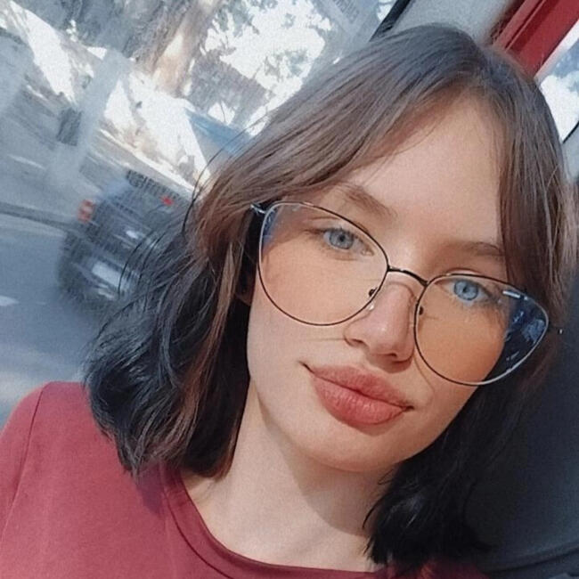 Babysitter in São Paulo: Leticia