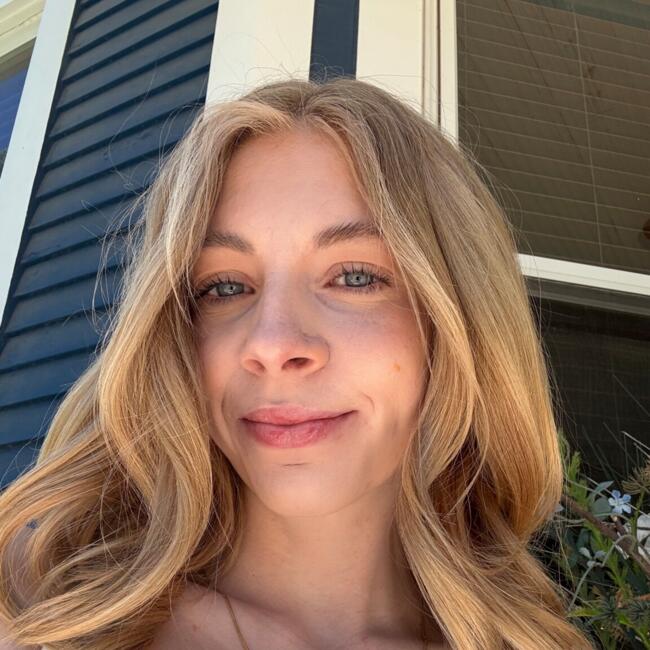 Babysitter in Canal Winchester: Macy