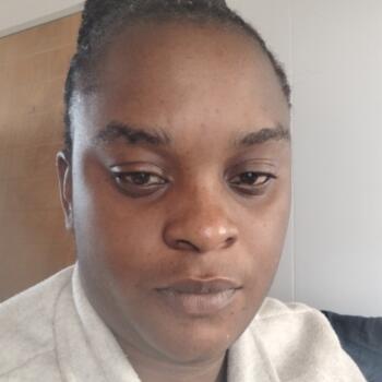 Babysitter in Randburg: Trish