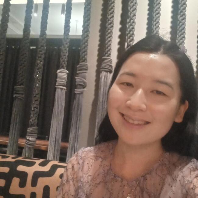 Babysitter in Adelaide: Grace