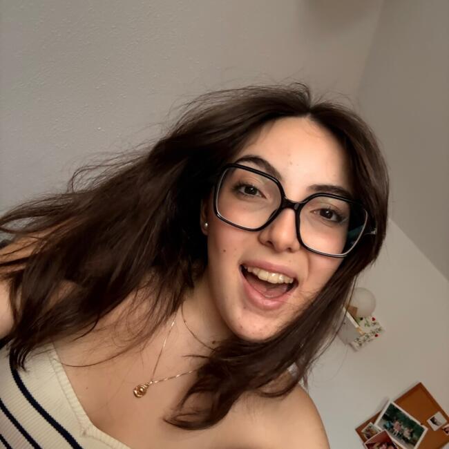 Canguro en Torrente: Laia