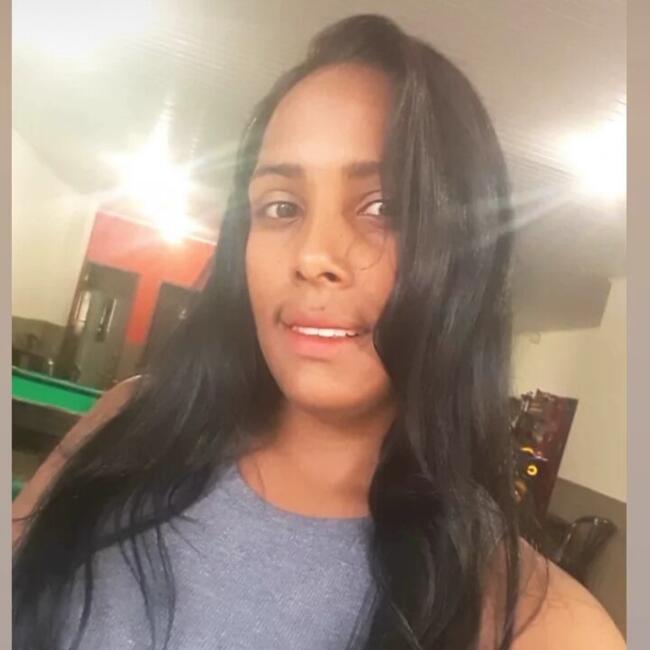 Babysitter in Brasília: Fernanda