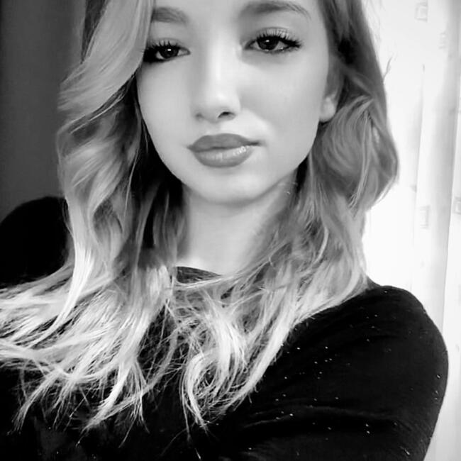 Bonă în București: Cristiana