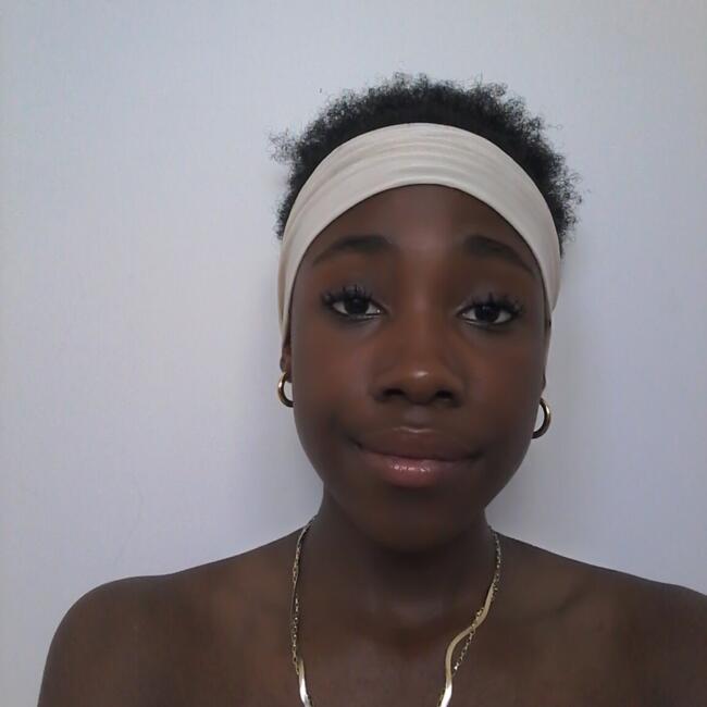 Babysitter in Trois-Rivières: Franchesca Brittany