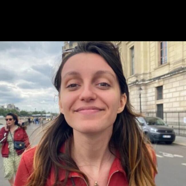 Babysitter in Paris: Jeanne