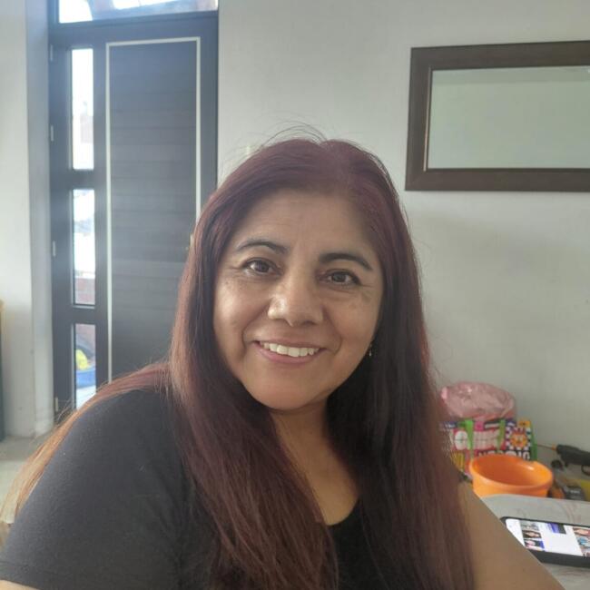 Babysitter in Los Olivos (Departamento de Lima): Luz Maria