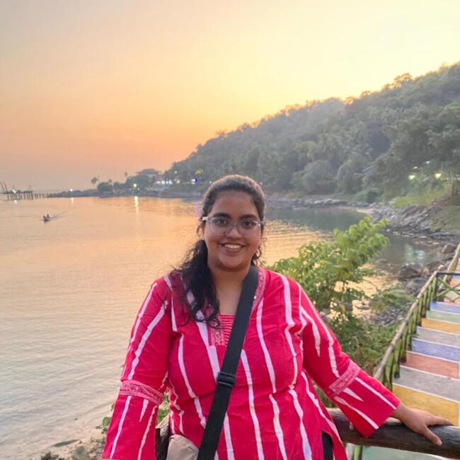 बम्बई में बेबीसिटिंग की नौकरी: Tejaswini