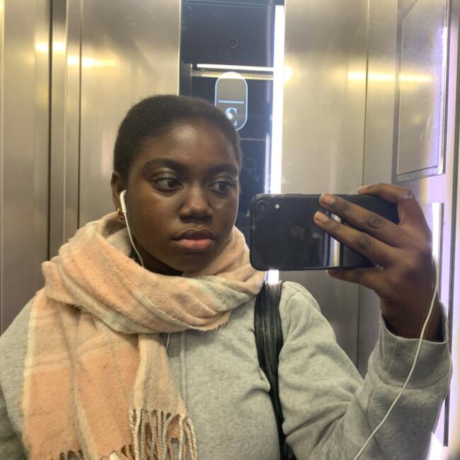 Babysitter in Ville-d'Avray: Eunice