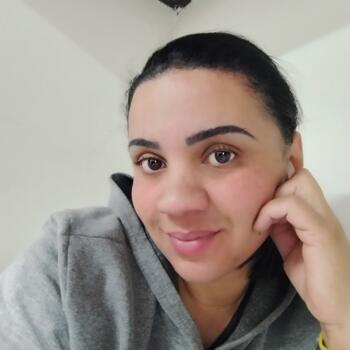 Babysitter in Araçatuba: Juliana