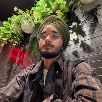 Babysitter in Central Coast: Taranpreet