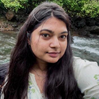 Babysitter Pune: Suhani