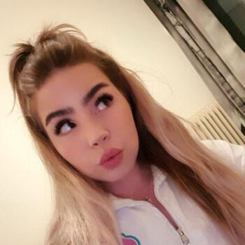 Babysitter Trieste: Lisa