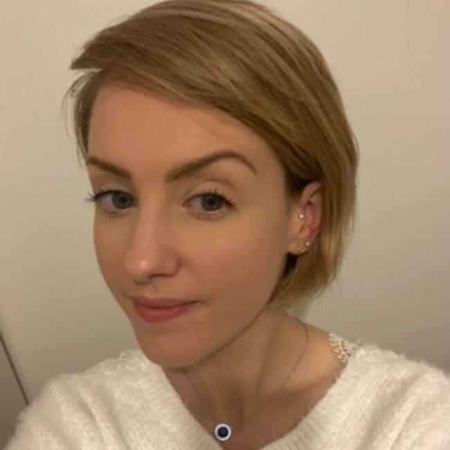 Babysitting job in Plounévez-Lochrist: Anaïs