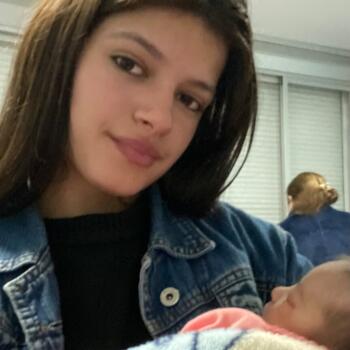 Babysitter in Canoas: Sara