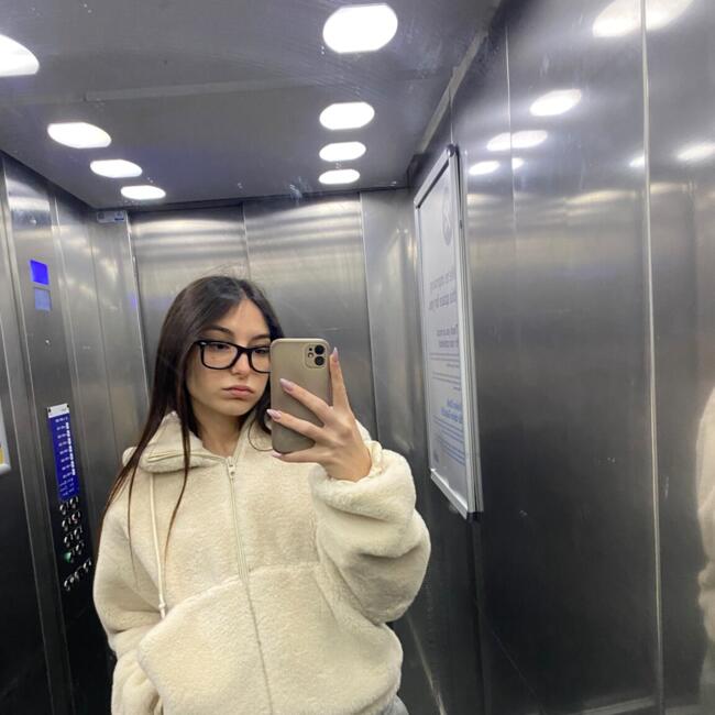 Babysitter in Berlin: Lucia